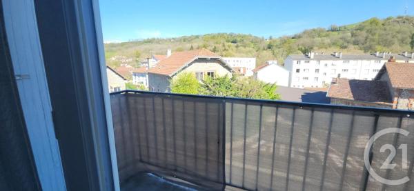 Appartement F3 à vendre  3 pièces - 58 m 2   AURILLAC  - 15