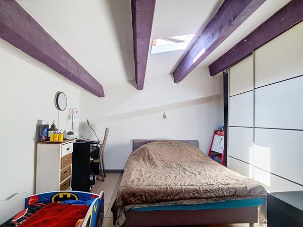 ENSEMBLE IMMOBILIER 16 LOGEMENTS