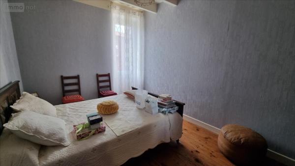 Maison individuelle à vendre à Jonzac en Charente-Maritime (17500), ref : 1863