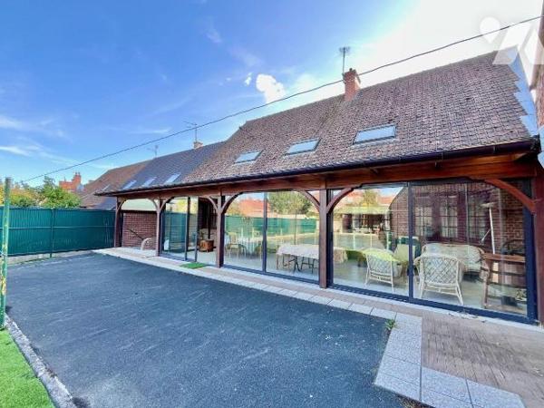 Opportunité en hyper centre d'Hazebrouck ! 

Idéalement située, belle maison individuelle des...