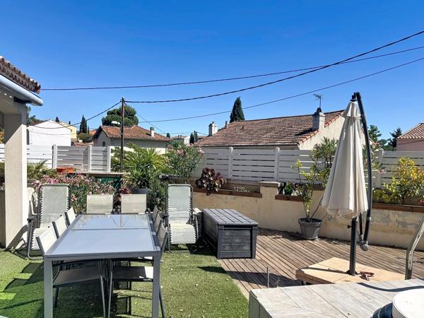 13012 Marseille à Montolivet – Maison surélevée sur garage, avec 3 chambres, terrasse plein Sud et DPE B