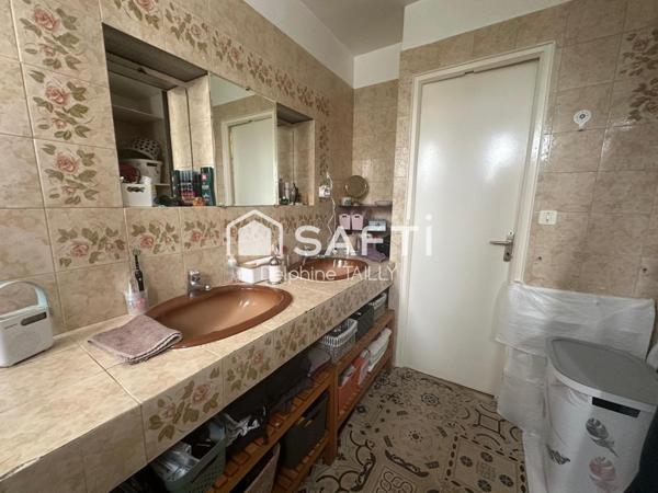 Maison avec jardin en plein centre de Sautron