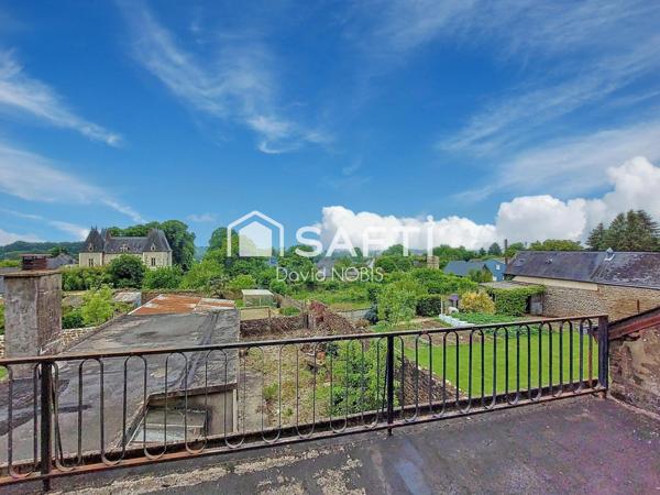 immeuble ou grande maison avec très jolie extérieur