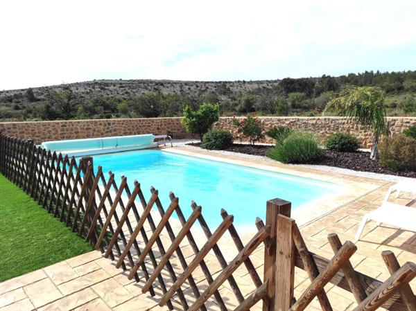 Maison T4 – 112 m² – Terrain 664 m² avec piscine – Opoul-Périllos (66600)