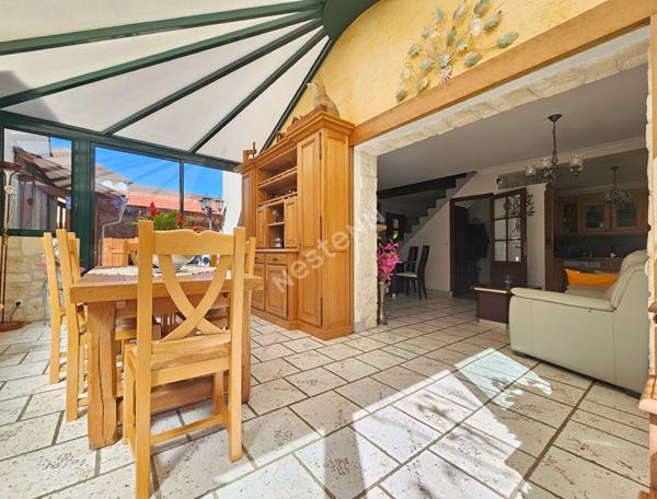 Maison avec vie de plain-pied, sous-sol total et possibilité 3 chambres à Longuesse