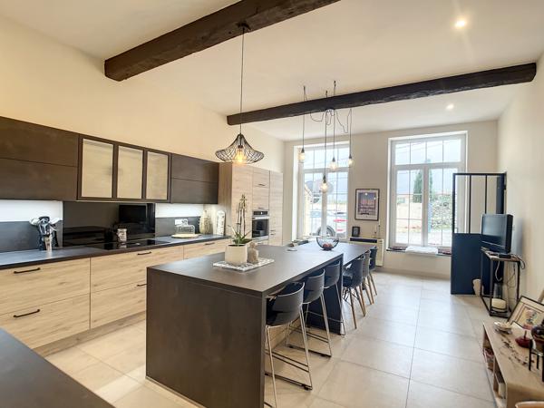 La Livinière (34210) Maison 264 m2, piscine sur un terrain de 2400 m2