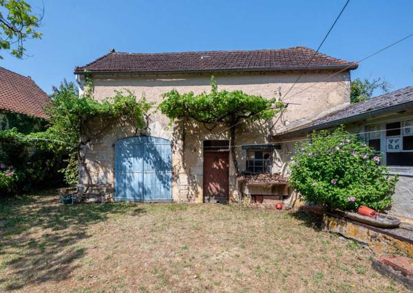Maison ancienne - Gourdon Payrac – Élégante maison bourgeoise en pierre de 258 m² avec 6 chambres, grange et jardin privé en cour intérieure