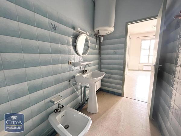 Appartement à louer 1 pièce 30.64m² Poitiers (86000)