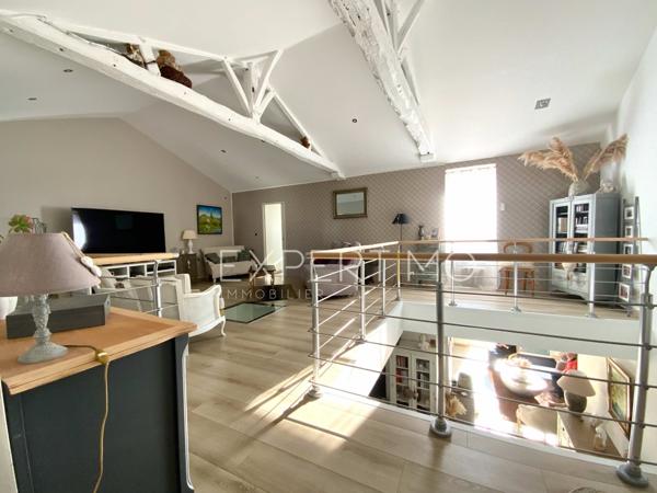 Talmont-Saint-Hilaire (85440) Maison de ville T9 de 264 m² en plein coeur du Centre Ville de Talmont-Saint-Hilaire