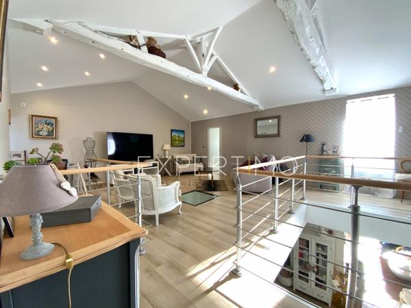 Talmont-Saint-Hilaire (85440) Maison de ville T9 de 264 m² en plein coeur du Centre Ville de Talmont-Saint-Hilaire