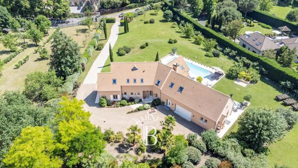 Chambourcy, Maison 7 Chambres -  438 m² à vendre