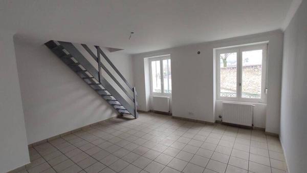 Appartement 2 pièces                                        - 42000 Saint-Étienne Réf : 13504