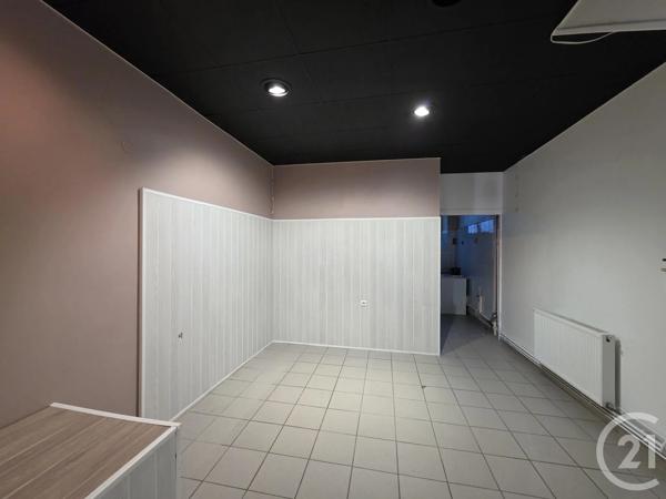Immeuble à vendre  160 m 2   BRIOUDE  - 43