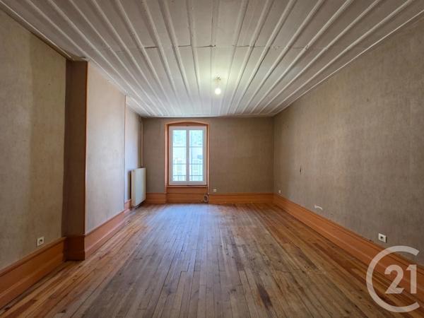 Immeuble à vendre  160 m 2   BRIOUDE  - 43