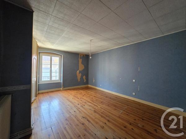 Immeuble à vendre  160 m 2   BRIOUDE  - 43