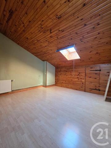 Immeuble à vendre  160 m 2   BRIOUDE  - 43