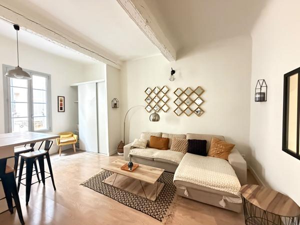 AIX EN PROVENCE -  A LOUER - T3 MEUBLE ET CLIMATISE