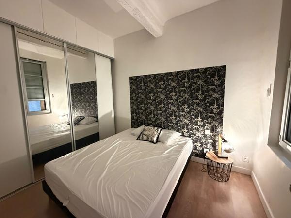 AIX EN PROVENCE -  A LOUER - T3 MEUBLE ET CLIMATISE
