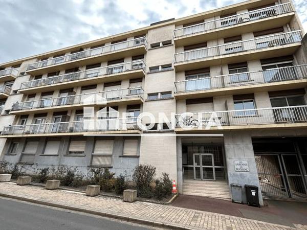 Location Appartement 3 pièces 69.5 m² - 89/95 RUE DE LA TRANCHEE Poitiers 86000