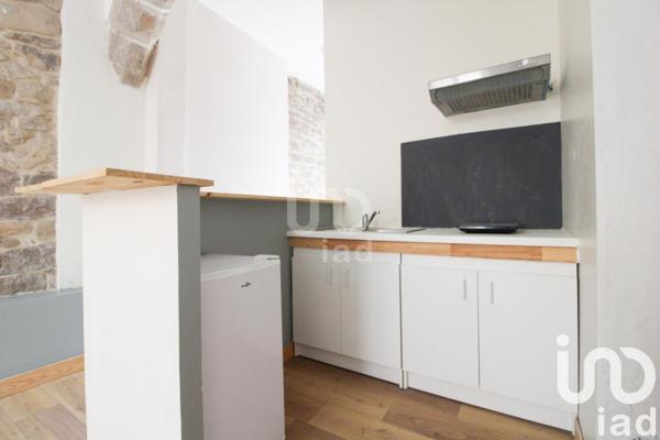 Studio 1 pièce de 30 m² à Saint-Affrique (12400)