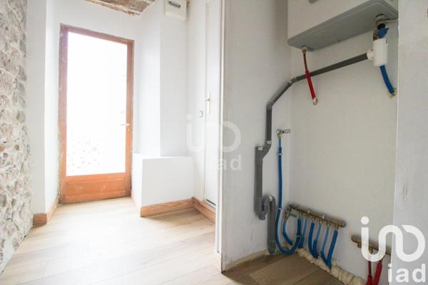 Studio 1 pièce de 30 m² à Saint-Affrique (12400)