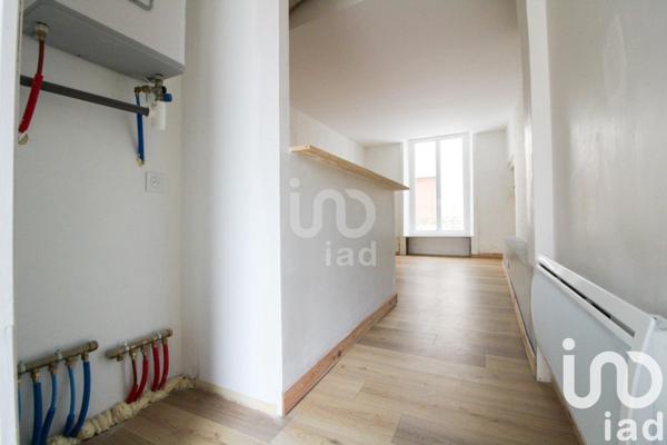 Studio 1 pièce de 30 m² à Saint-Affrique (12400)