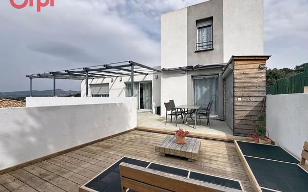 Appartement à vendre    5 pièces • 128 m2 La Seyne-sur-Mer