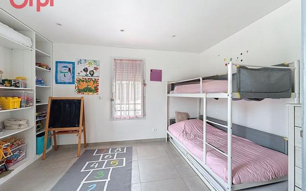 Appartement à vendre    5 pièces • 128 m2 La Seyne-sur-Mer