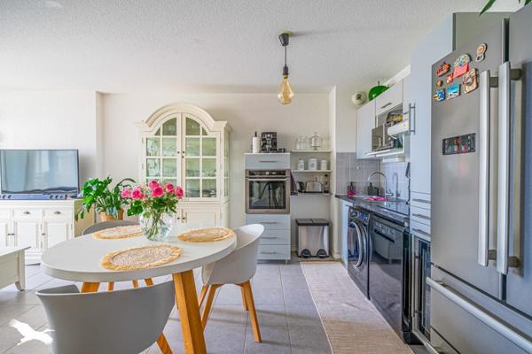Appartement à vendre |  Villenave-d'Ornon |  3 pièces | 62 m²