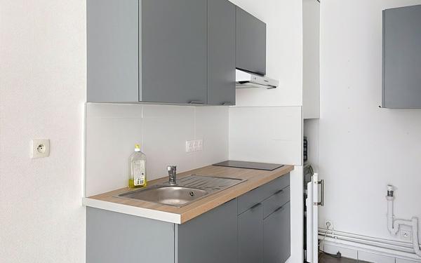 Appartement à vendre    1 pièce • 26,87 m2 La Rochelle