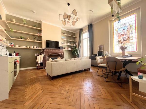 Appartement 400 000 € Bordeaux 3 p 68 m² DPE E
