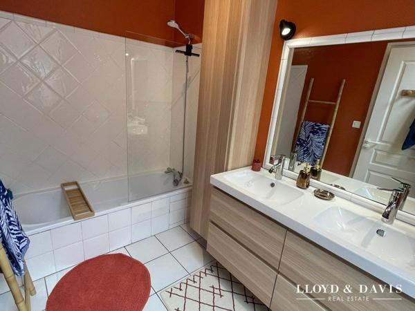 T2 rénové en hyper-centre