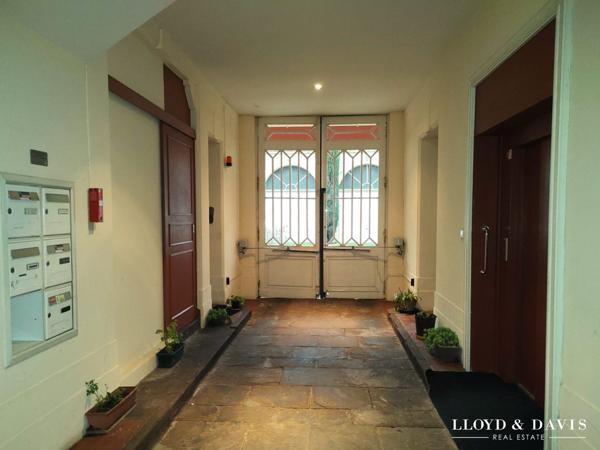 T2 rénové en hyper-centre