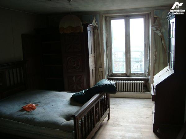 EXCLUSIVITÉ ÉTUDE, Ensemble immobilier à vendre à CLEGUEREC (56480), Morbihan (56), très bel em...