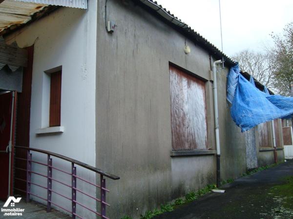 EXCLUSIVITÉ ÉTUDE, Ensemble immobilier à vendre à CLEGUEREC (56480), Morbihan (56), très bel em...