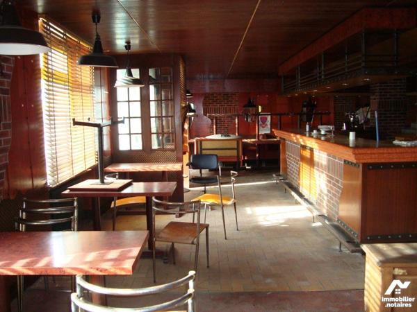 EXCLUSIVITÉ ÉTUDE, Ensemble immobilier à vendre à CLEGUEREC (56480), Morbihan (56), très bel em...