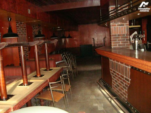 EXCLUSIVITÉ ÉTUDE, Ensemble immobilier à vendre à CLEGUEREC (56480), Morbihan (56), très bel em...