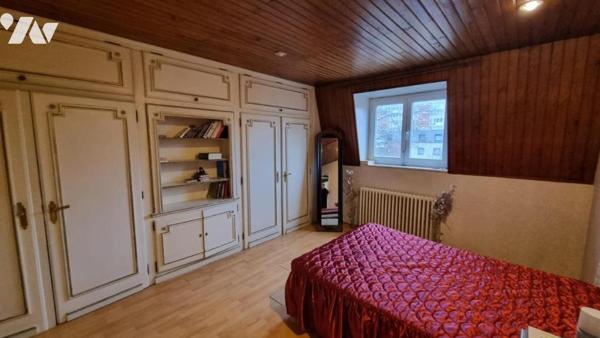 Lys Lez Lannoy maison 190 m² + cour et garage et 2 parking