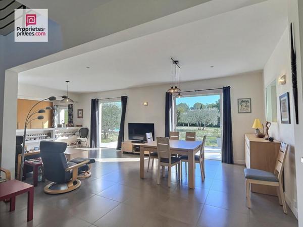Belle Villa Draguignan 6 pièce(s) 169 m2