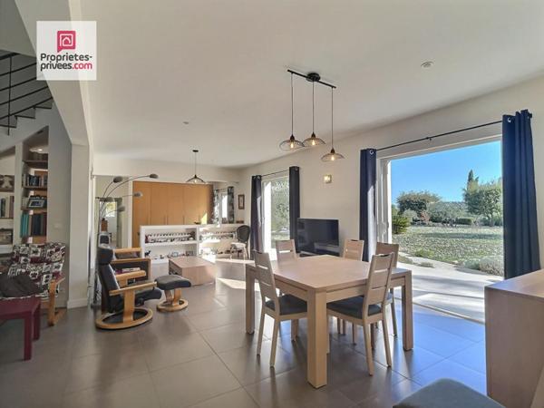 Belle Villa Draguignan 6 pièce(s) 169 m2