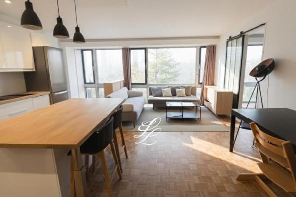 Vente - Appartement 4 pièces 85 m 2 Paris (75014)