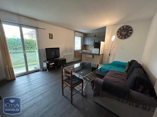 Appartement à louer 3 pièces 54.55m² Tarbes (65000)