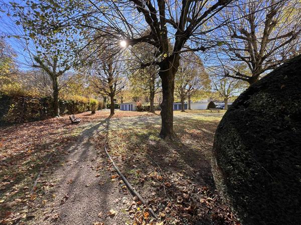 Appartement de type 3 rénové et proche des commodités, situé sur Bourgoin Jallieu