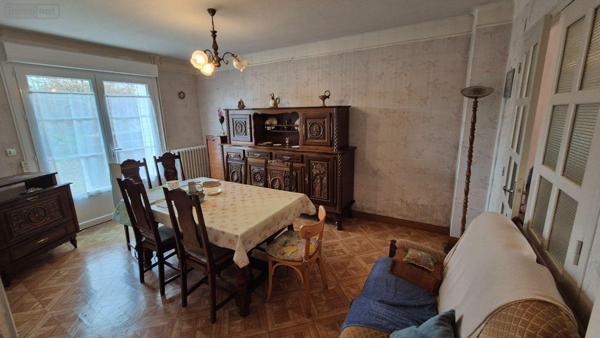 Pavillon à vendre à Gorron en Mayenne (53120), ref : 2893