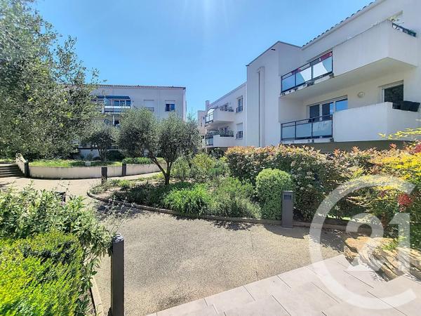 Appartement T3 à vendre  3 pièces - 57,40 m 2   DRAGUIGNAN  - 83