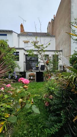 Maison familiale de charme avec cinq chambres