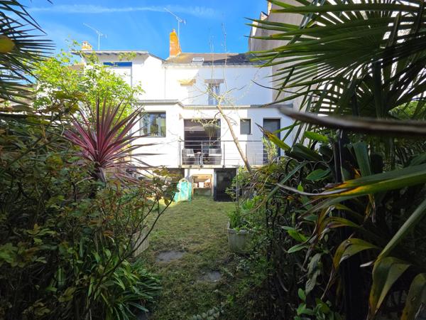 Maison familiale de charme avec cinq chambres