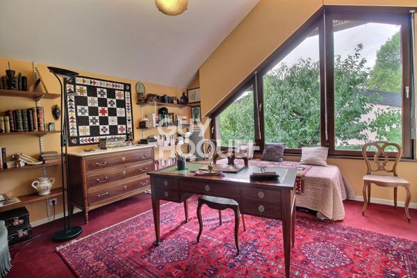 Maison à vendre de 8 pièces de 193.68 m²