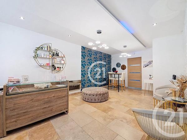 Immeuble à vendre  1280 m 2   CAVAILLON  - 84