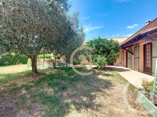 Maison à vendre  6 pièces - 216 m 2   ARLES  - 13